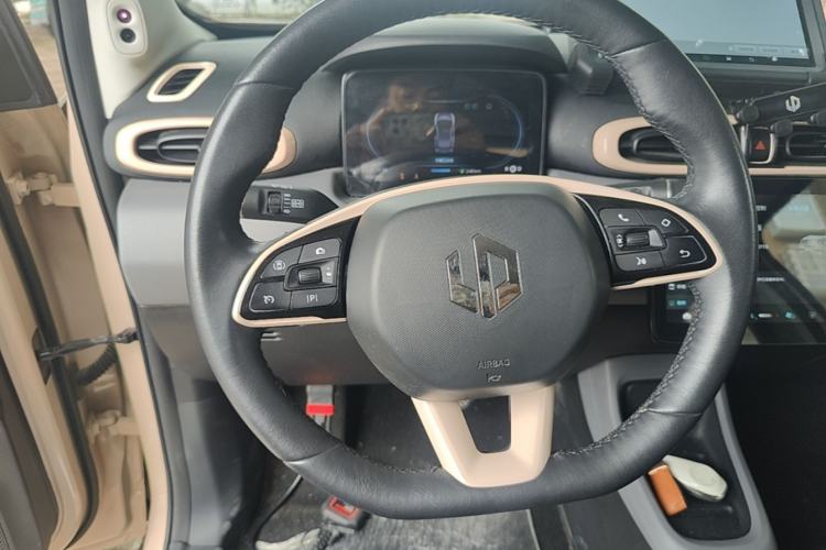 Used Leapmotor T03 2021 400 Luxury Pro Edition Steering Wheel