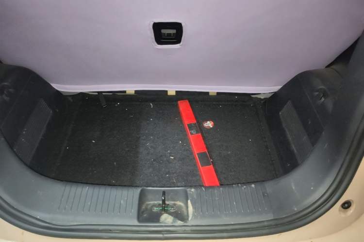 Used Leapmotor T03 2021 400 Micro-Sugar Version Trunk