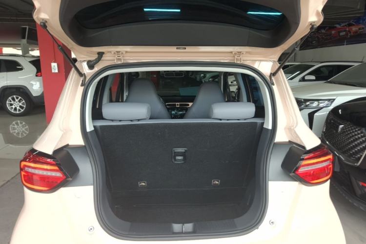 Used Leapmotor T03 2021 400 Luxury Pro Edition Trunk