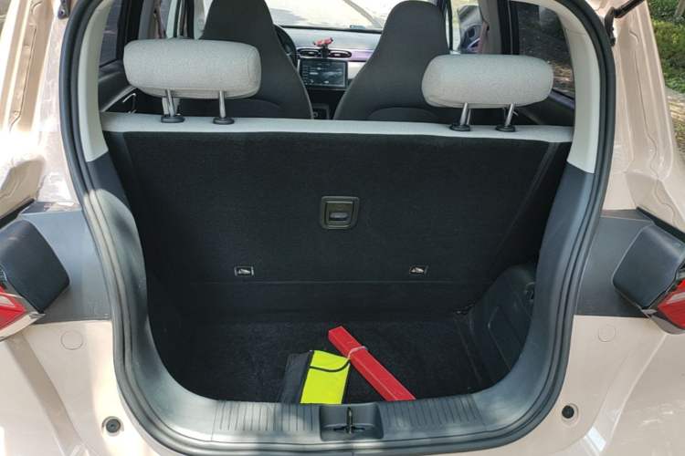 Used Leapmotor T03 2021 400 Micro-Sugar Version Trunk