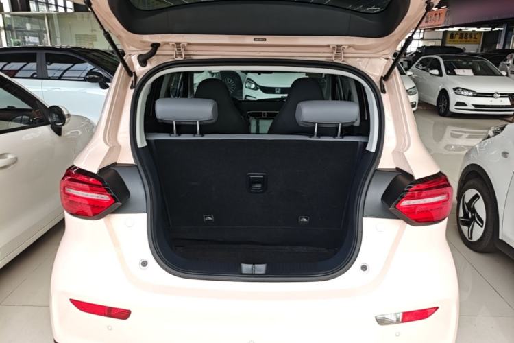 Used Leapmotor T03 2021 400 Luxury Edition Trunk