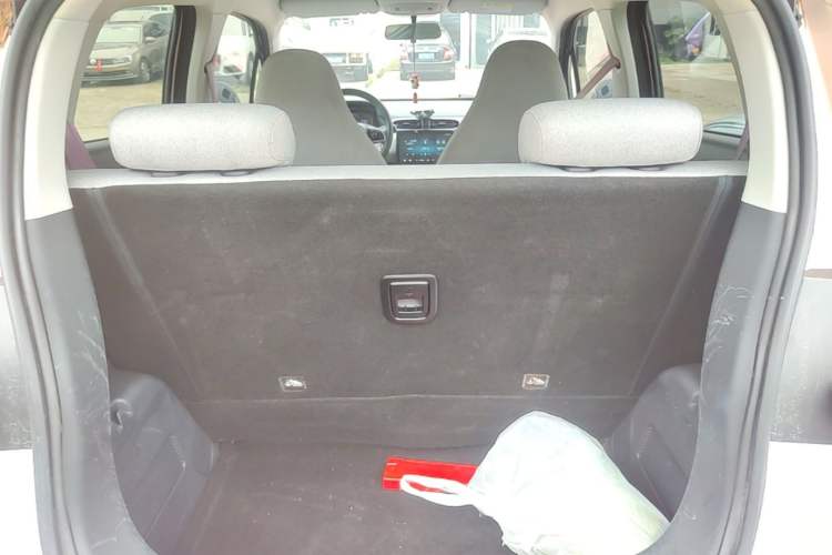 Used Leapmotor T03 2021 400 Micro-Sugar Version Trunk