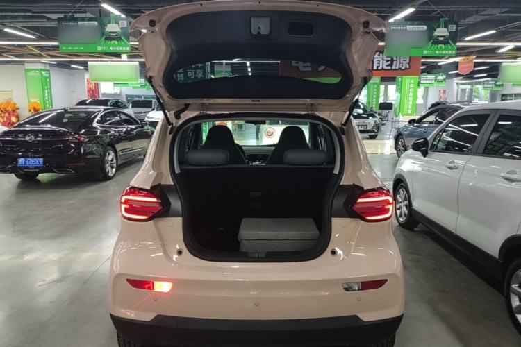 Used Leapmotor T03 2021 400 Luxury Pro Edition Trunk