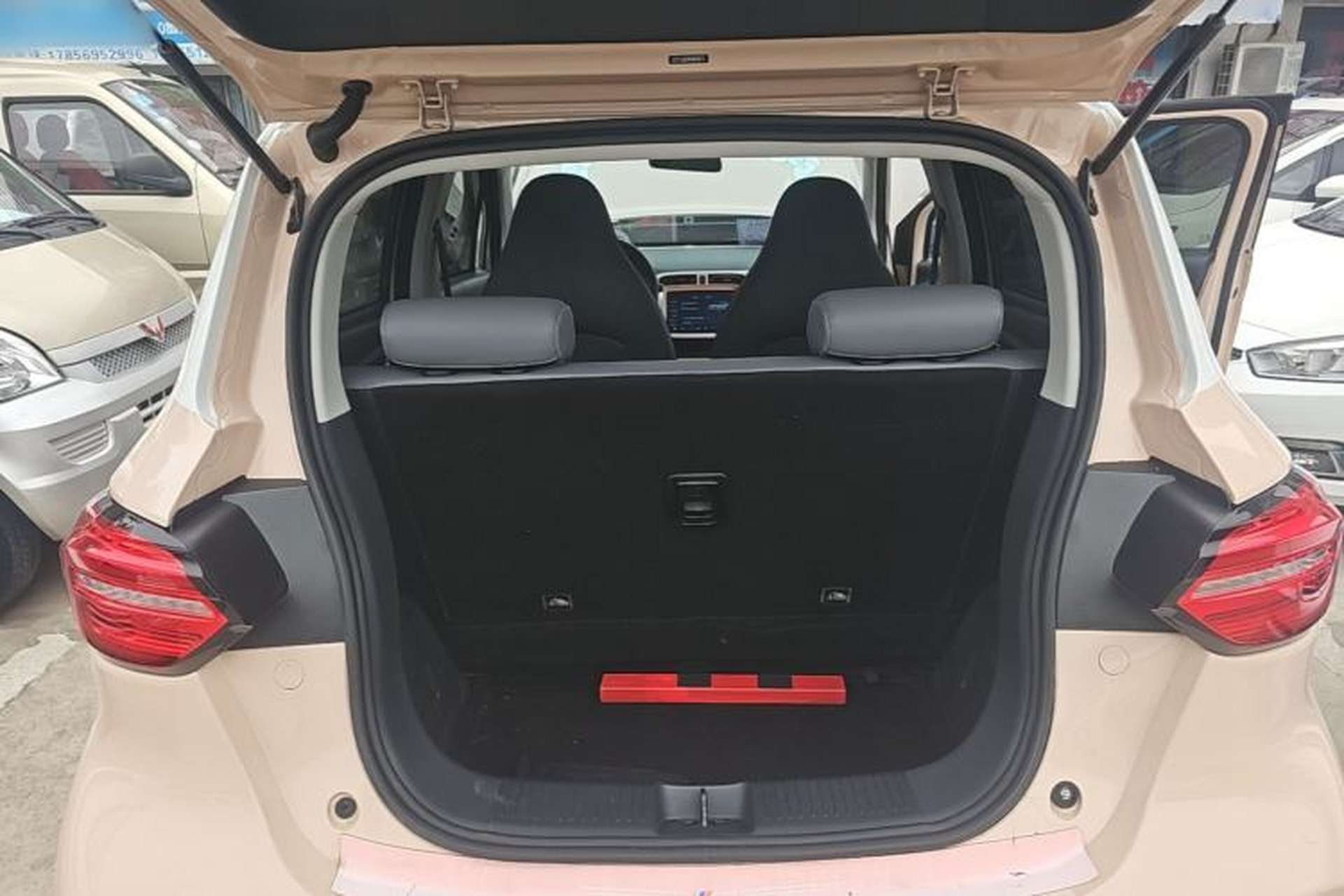 Used Leapmotor T03 2021 400 Luxury Pro Edition Trunk