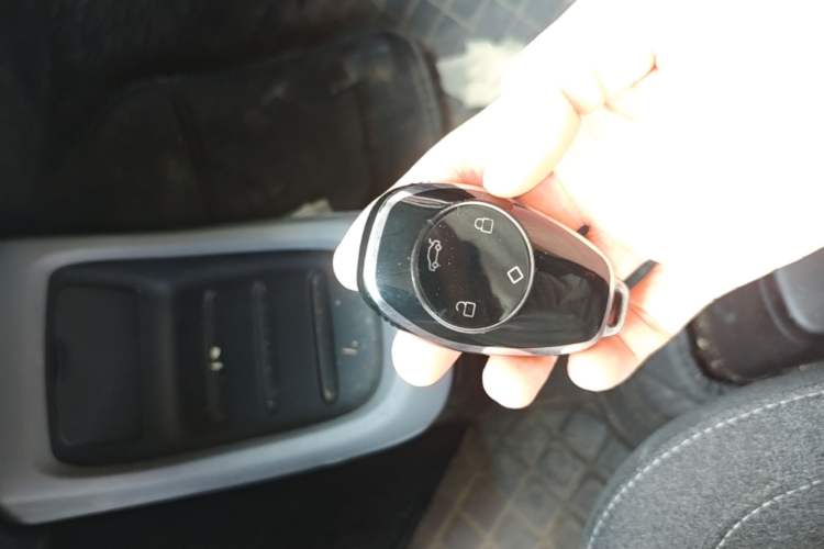 Used Leapmotor T03 2021 400 Lite Edition Lithium Iron Phosphate Vehicle Key