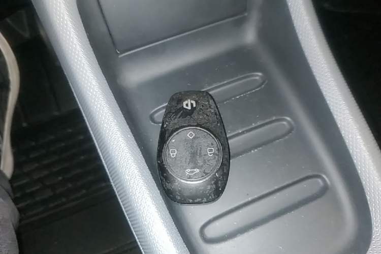 Used Leapmotor T03 2021 400 Lite Edition - Lithium-Ion Battery Vehicle Key