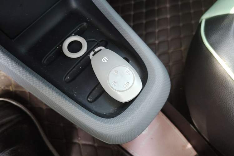 Used Leapmotor T03 2021 400 Lite Edition Lithium Iron Phosphate Vehicle Key