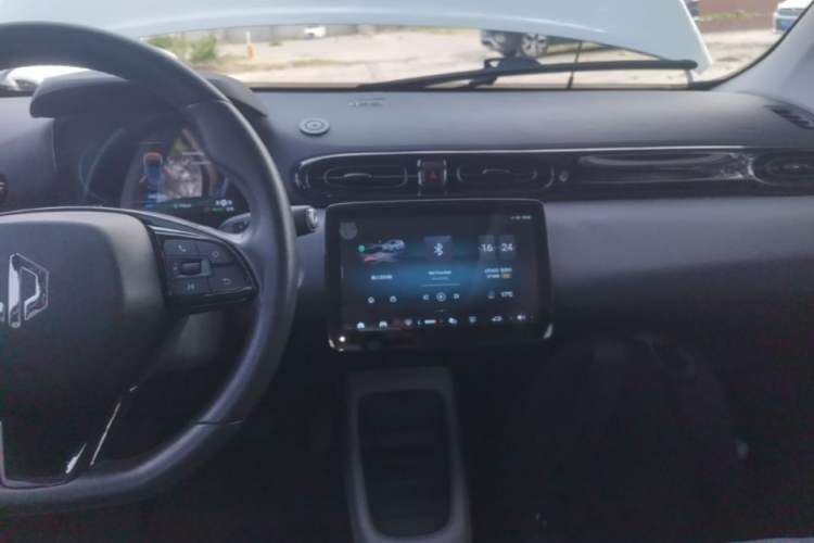 Used Leapmotor T03 2021 400 Luxury Edition Audio And AC Panel