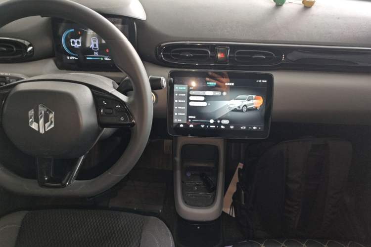 Used Leapmotor T03 2021 400 Online Booking Version Audio And AC Panel