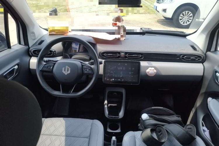 Used Leapmotor T03 2021 400 Comfort Edition Center Console