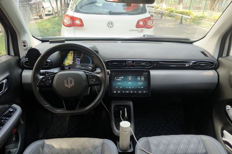 Used Leapmotor T03 2021 400 Luxury Edition Center Console