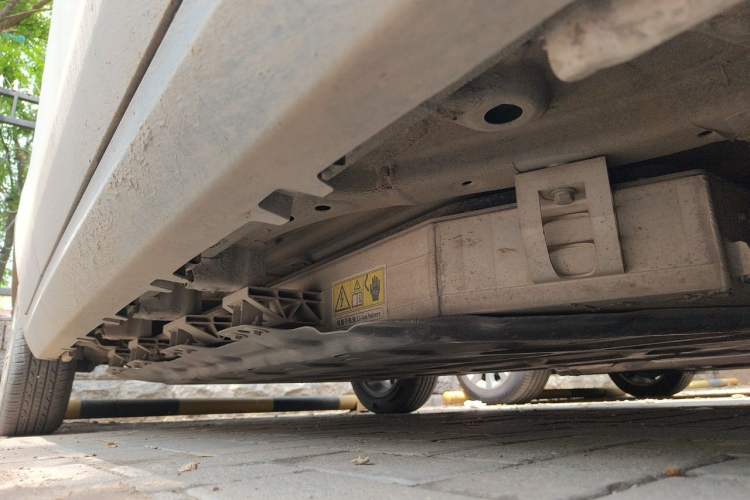 Used Leapmotor T03 2021 400 Luxury Edition Chassis Front Right