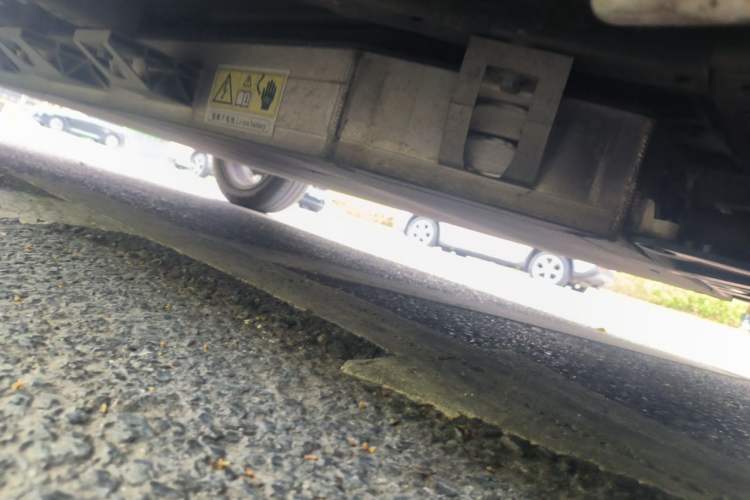 Used Leapmotor T03 2021 400 Luxury Edition Chassis Front Right