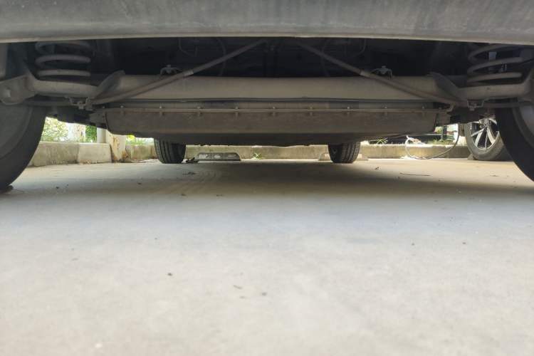 Used Leapmotor T03 2021 400 Lite Edition Lithium Iron Phosphate Chassis Rear