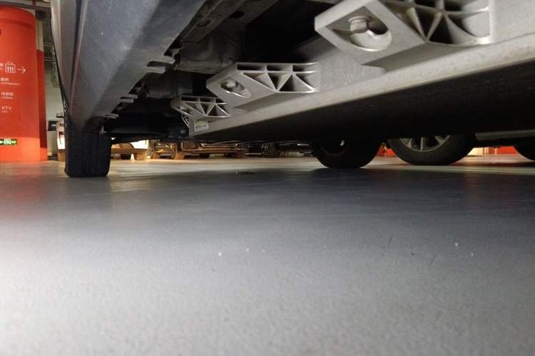 Used Leapmotor T03 2021 400 Luxury Edition Chassis Rear Left