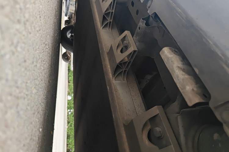 Used Leapmotor T03 2021 400 Luxury Edition Chassis Rear Left