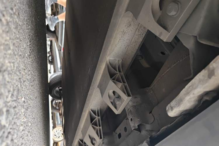 Used Leapmotor T03 2021 400 Luxury Edition Chassis Rear Right