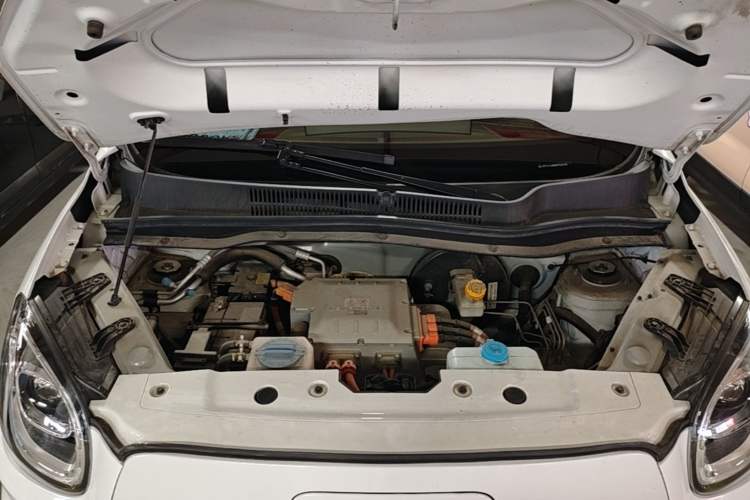 Used Leapmotor T03 2021 400 Micro-Sugar Version Engine Bay