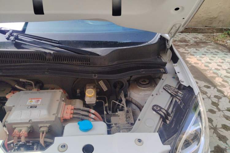 Used Leapmotor T03 2021 400 Luxury Edition Engine Bay Left