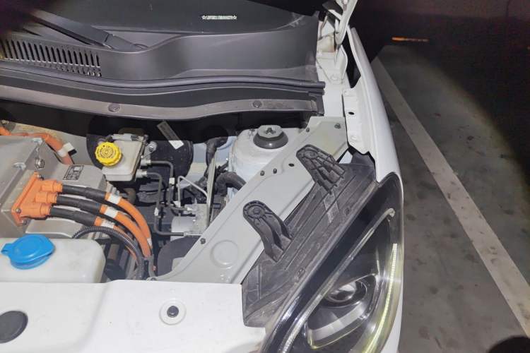 Used Leapmotor T03 2021 400 Luxury Edition Engine Bay Left