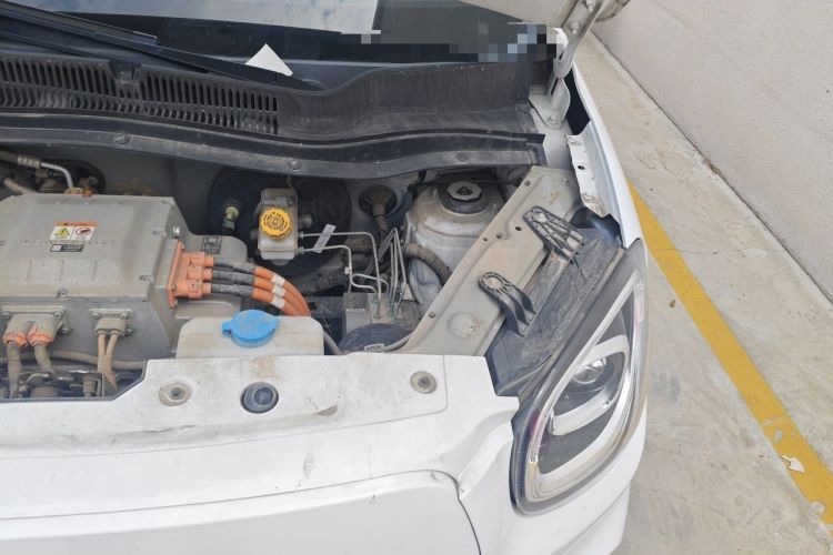 Used Leapmotor T03 2021 400 Micro-Sugar Version Engine Bay Left