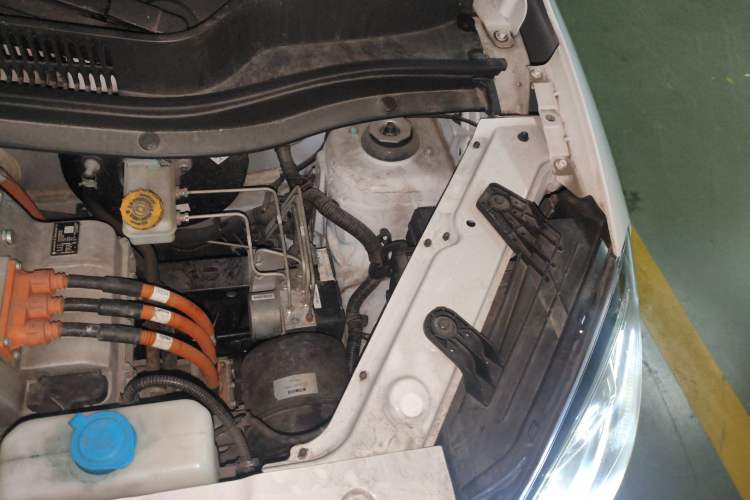 Used Leapmotor T03 2021 400 Lite Edition - Lithium-Ion Battery Engine Bay Left