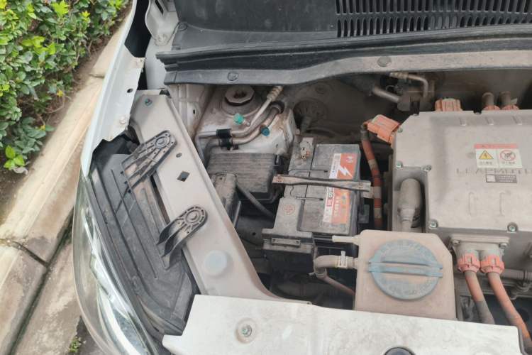Used Leapmotor T03 2021 400 Lite Edition Lithium Iron Phosphate Engine Bay Right