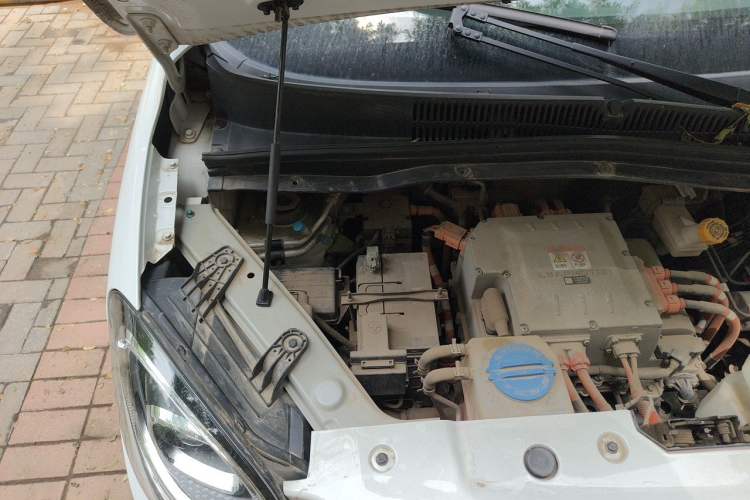 Used Leapmotor T03 2021 400 Luxury Edition Engine Bay Right