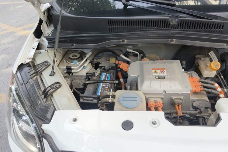 Used Leapmotor T03 2021 400 Luxury Edition Engine Bay Right