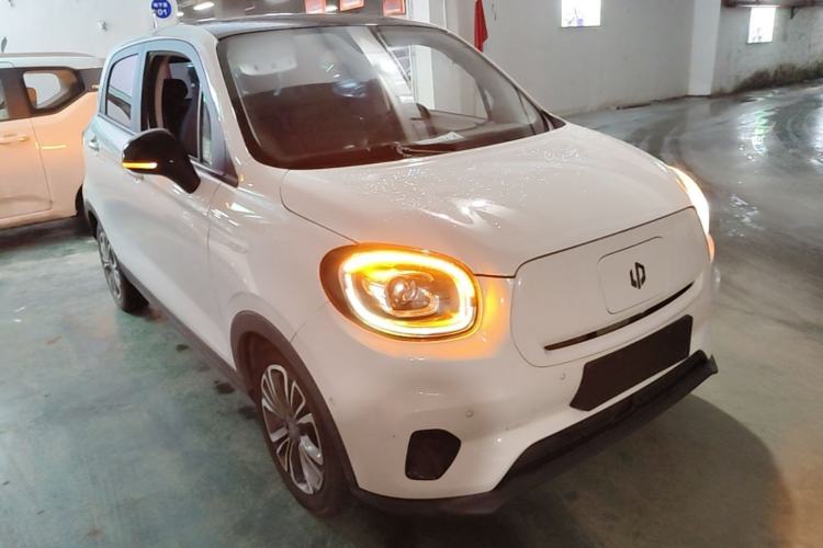 Used Leapmotor T03 2021 400 Luxury Edition Front Right 45 Deg