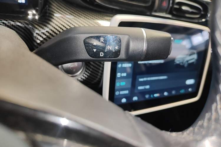 Used Leapmotor T03 2021 400 Luxury Pro Edition Gear Lever