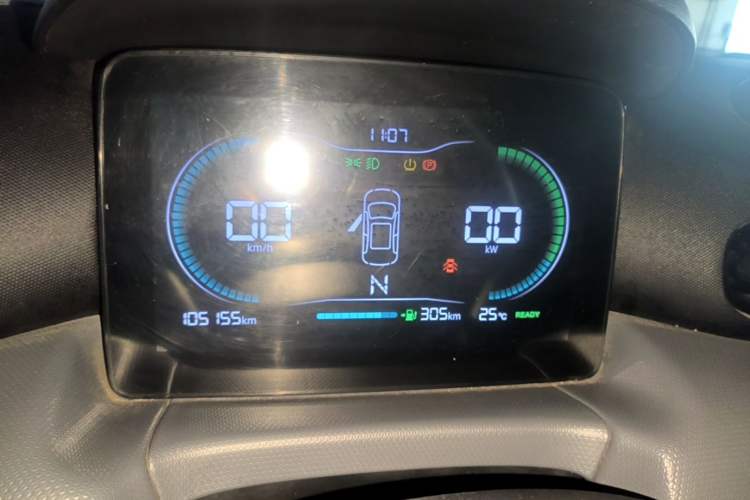Used Leapmotor T03 2021 400 Lite Edition Lithium Iron Phosphate Instrument Cluster