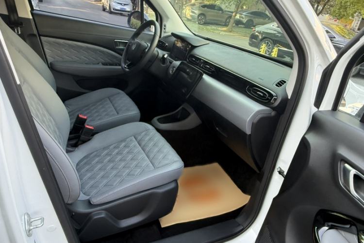 Used Leapmotor T03 2021 400 Luxury Edition Interior 5