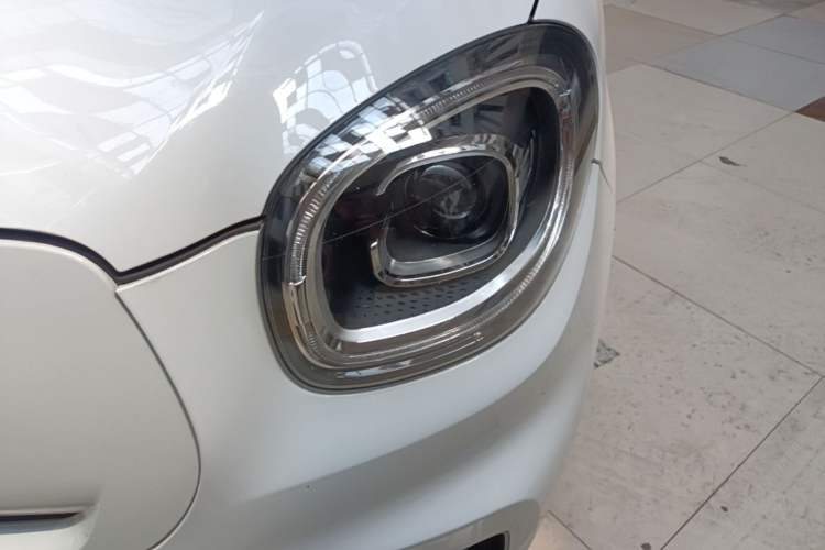 Used Leapmotor T03 2021 400 Lite Edition Lithium Iron Phosphate Left Front Headlight
