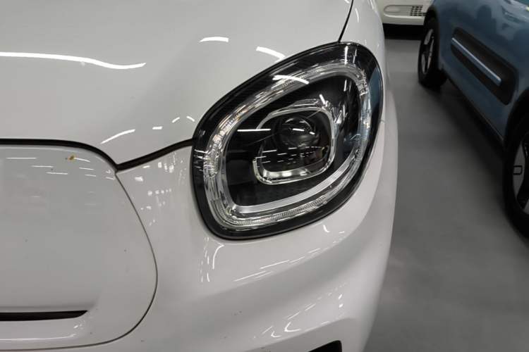 Used Leapmotor T03 2021 400 Luxury Pro Edition Left Front Headlight