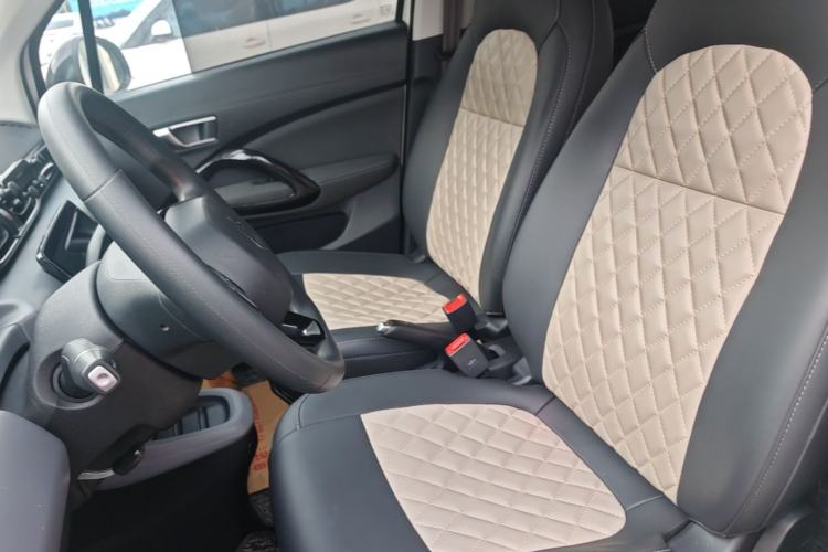 Used Leapmotor T03 2021 400 Lite Edition - Lithium-Ion Battery Left Front Seat
