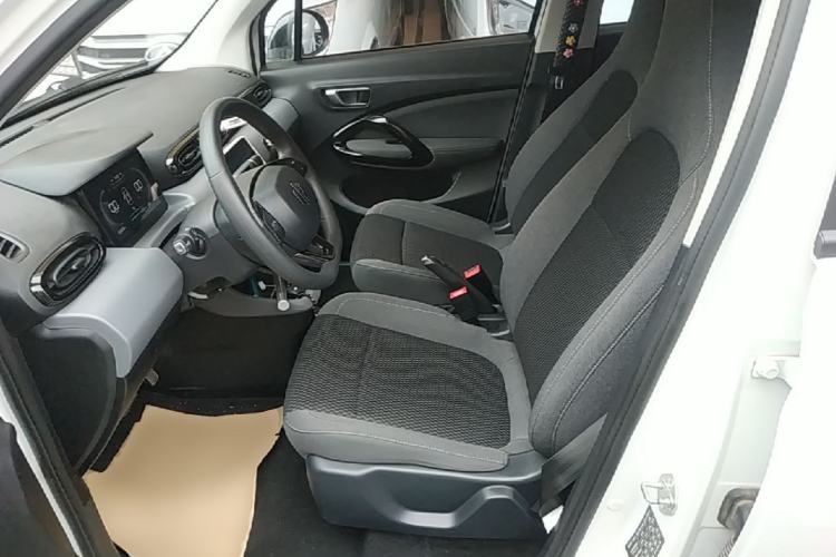 Used Leapmotor T03 2021 400 Lite Edition - Lithium-Ion Battery Left Front Seat