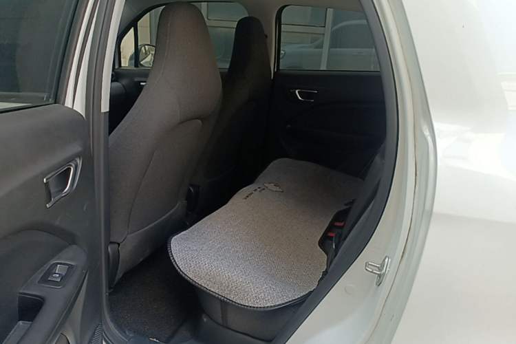 Used Leapmotor T03 2021 400 Lite Edition - Lithium-Ion Battery Left Rear Seat