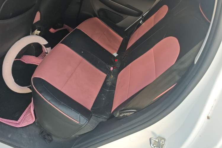 Used Leapmotor T03 2021 400 Lite Edition - Lithium-Ion Battery Left Rear Seat