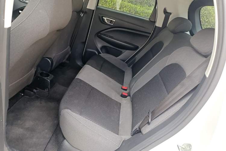 Used Leapmotor T03 2021 400 Lite Edition - Lithium-Ion Battery Left Rear Seat