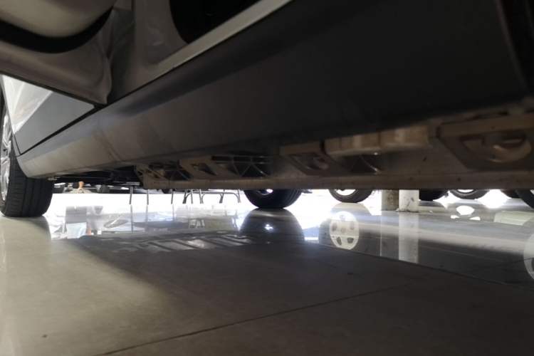 Used Leapmotor T03 2021 400 Luxury Edition Left Side Sill