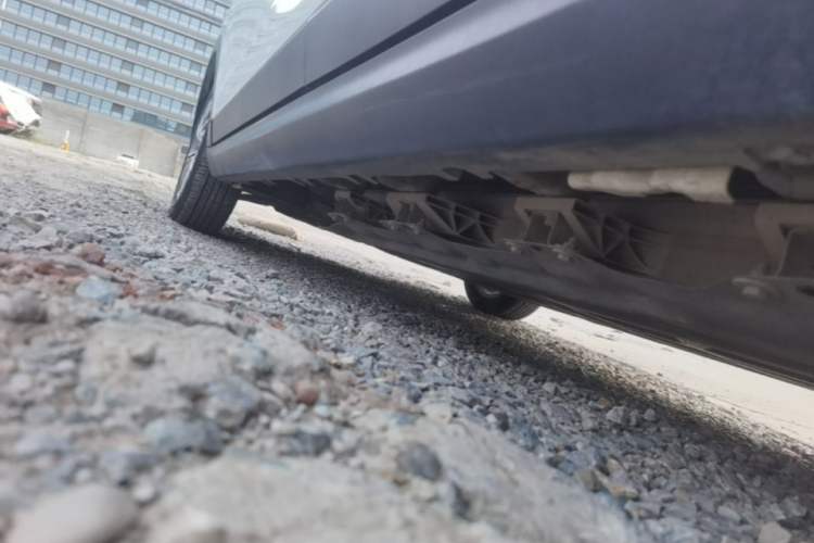 Used Leapmotor T03 2021 400 Luxury Edition Left Side Sill