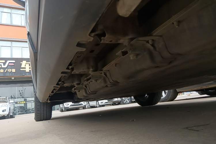 Used Leapmotor T03 2021 400 Comfort Edition Left Side Sill