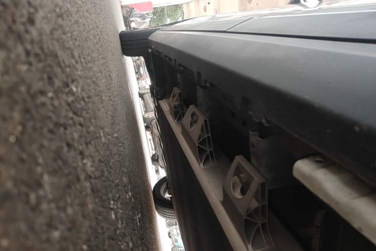 Used Leapmotor T03 2021 400 Luxury Edition Left Side Sill