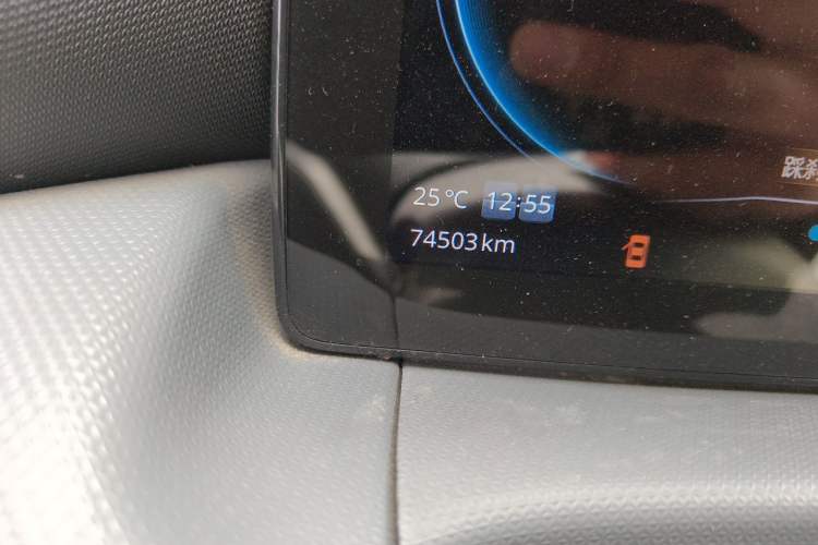 Used Leapmotor T03 2021 400 Luxury Edition Odometer Close Up