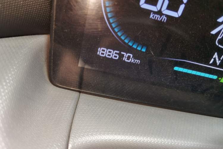 Used Leapmotor T03 2021 400 Micro-Sugar Version Odometer Close Up