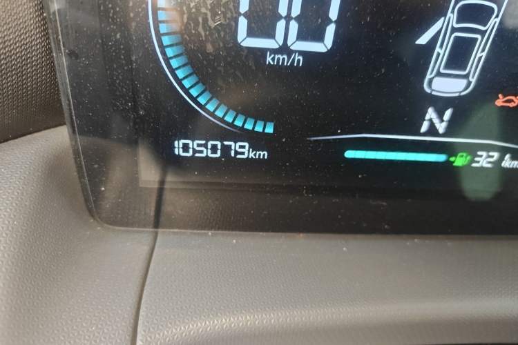 Used Leapmotor T03 2021 400 Lite Edition Lithium Iron Phosphate Odometer Close Up
