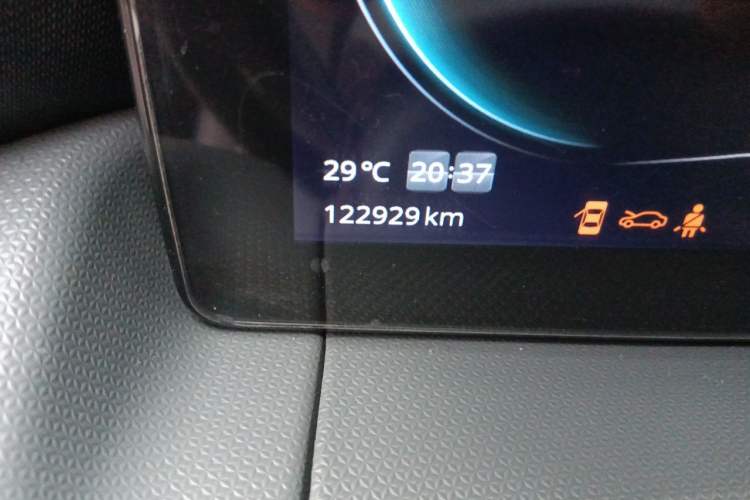 Used Leapmotor T03 2021 400 Luxury Edition Odometer Close Up