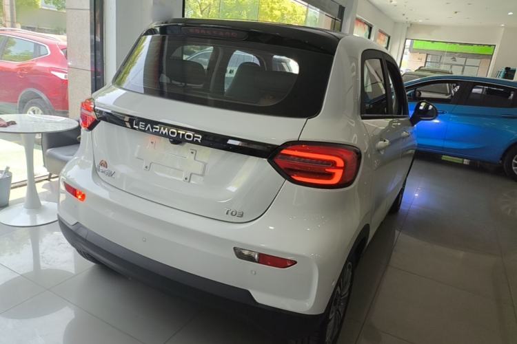 Used Leapmotor T03 2021 400 Luxury Edition Rear Right 45 Deg