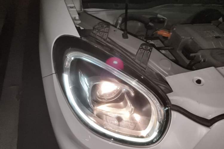 Used Leapmotor T03 2021 400 Micro-Sugar Version Right Front Headlight